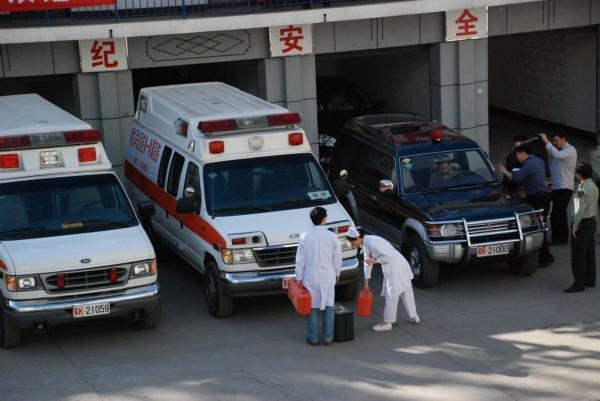 栖霞市救护车转院